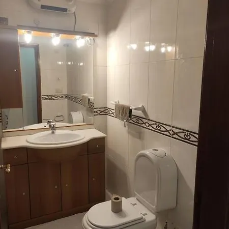 Casa Com Todo O Conforto Apartman Lisboa